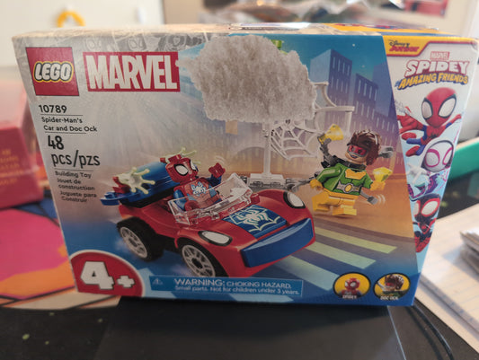 LEGO Marvel 10789 Spider-Man's Car and Doc Ock, new/damaged box