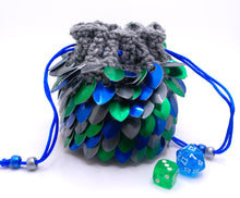 Load image into Gallery viewer, Dice bag with the drawstring closed
